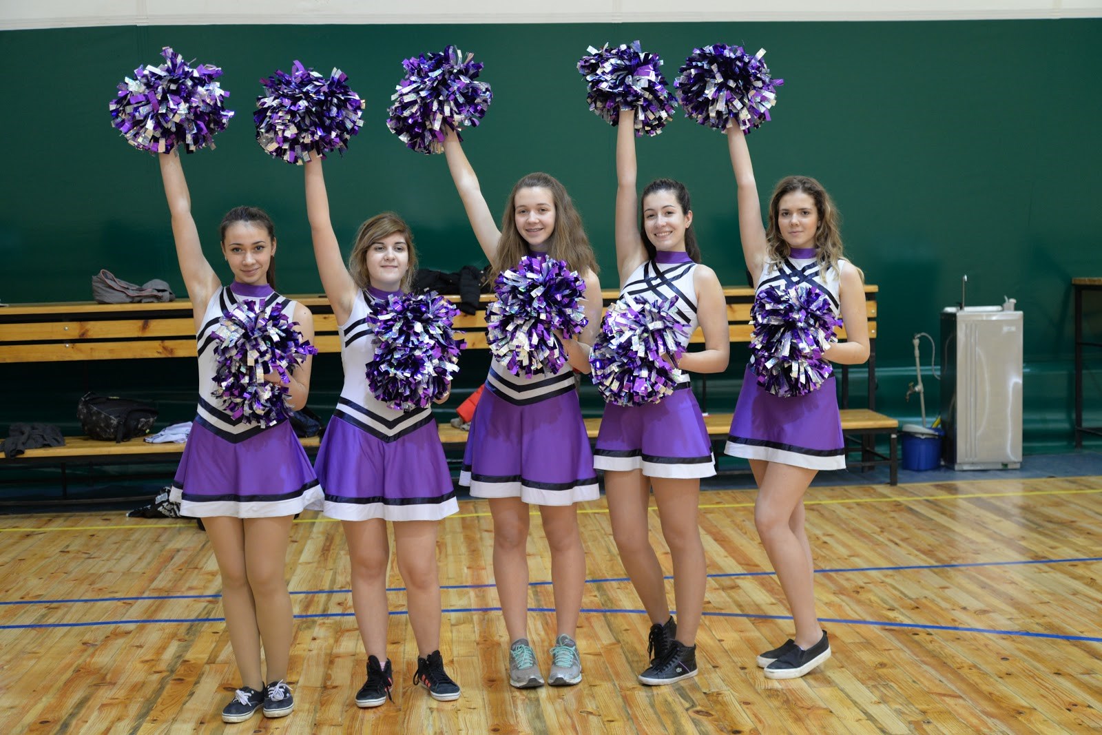 acs-cheerleaders_1.jpg