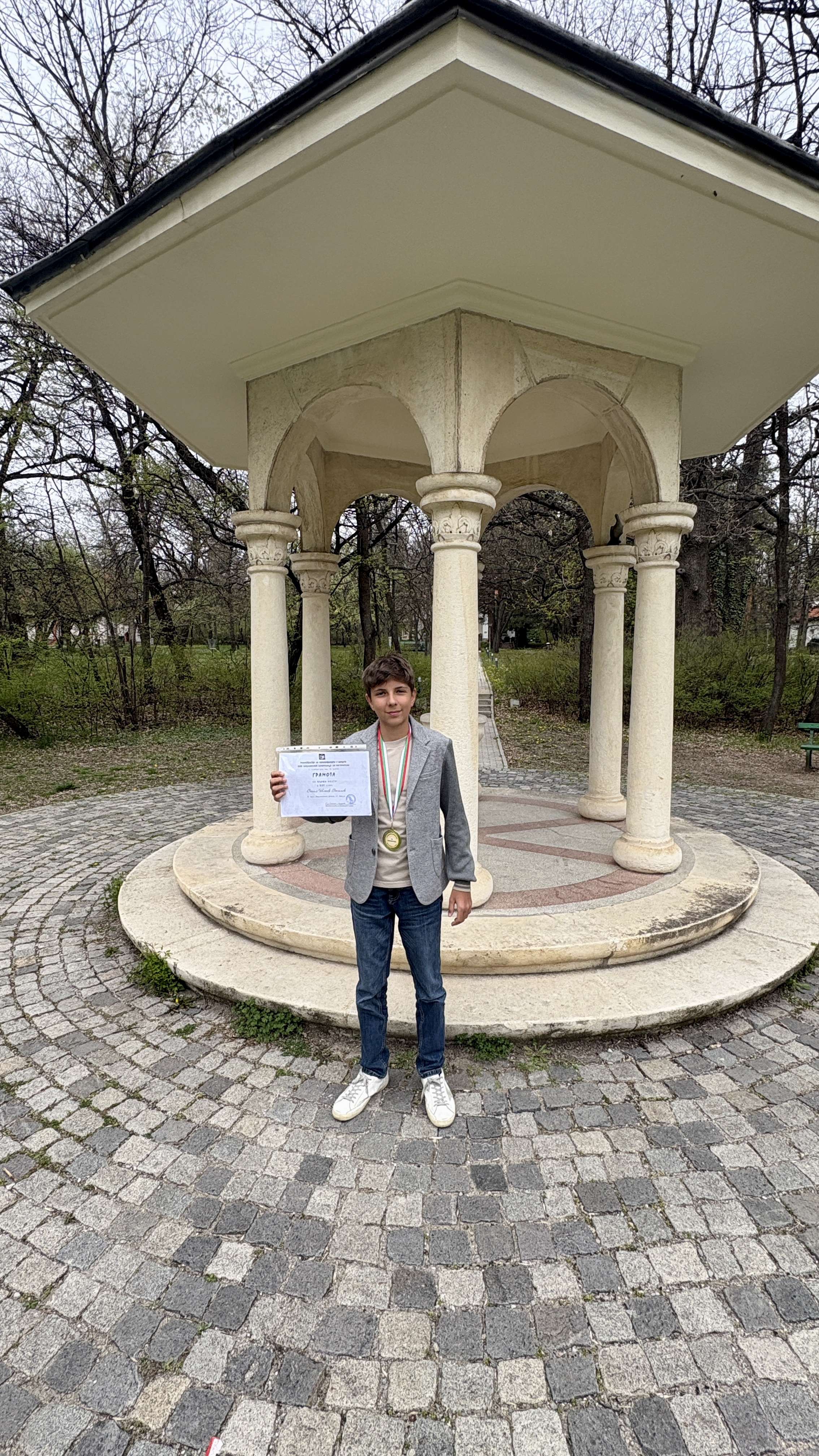 Vladimir Reshetnikov Math Колежанин с първо място на Националната олимпиада по математика - ACS